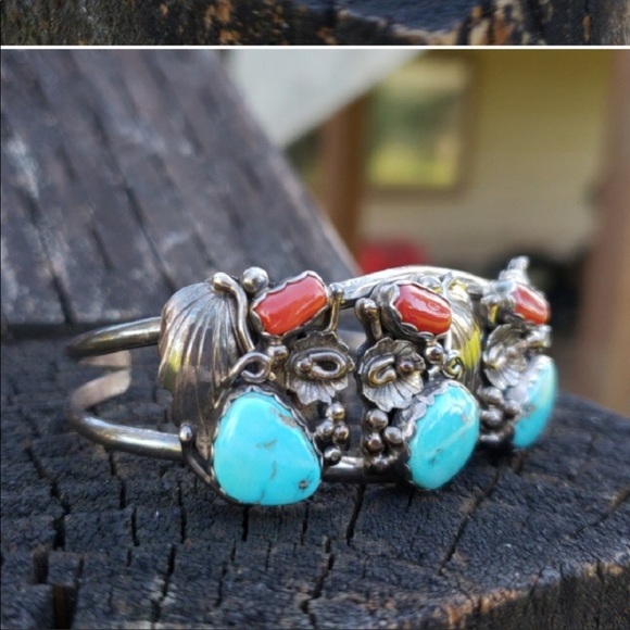 Sterling silver turquoise and coral bracelet - Picture 3 of 5